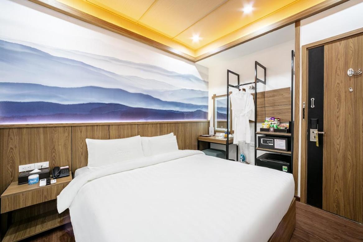A25 Hotel - 21 Nghia Tan Ханой Экстерьер фото